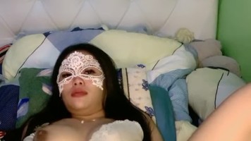 Bokep Indo Yusnita Colmek Ngangkang Show Bling2