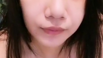 Bokep Indo Virlie Pamer Jembut Rapi