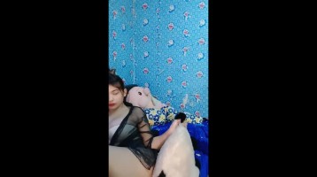 Mikka Host Telanjang Dada Mantan LC Sexy ID 43247093 Mango