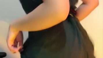 Bokep Indo MsAngel Seksi Lingerie Hitam Plorotkan CDnya