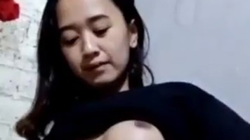 Bokep Ngentot – Bokep Indo Dilayani Sama Si Manis